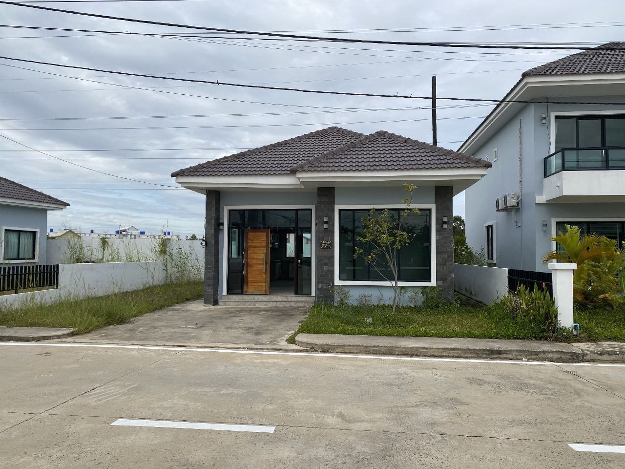 Villa available for rent and sell in Borey William ,