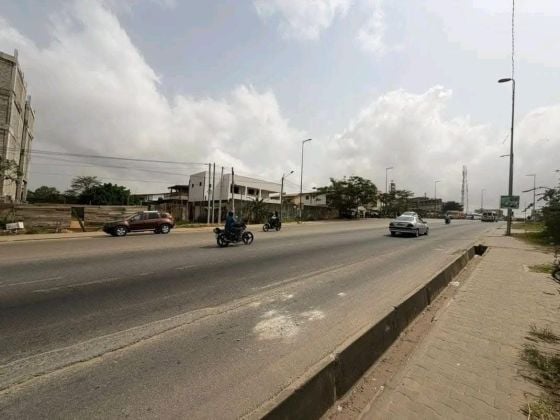 Commercial land for sale on the edge of Boulevard Mitterrand 