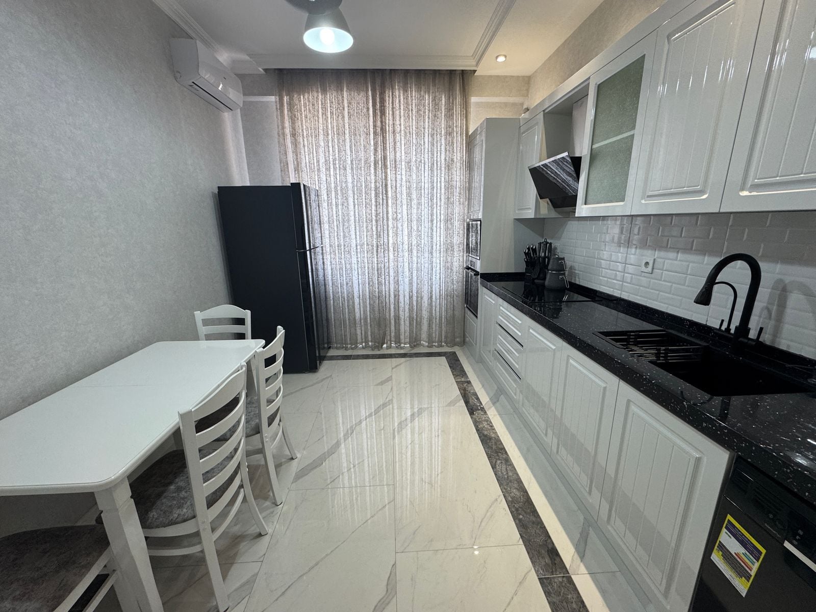 Two BDR flat for rent in White City