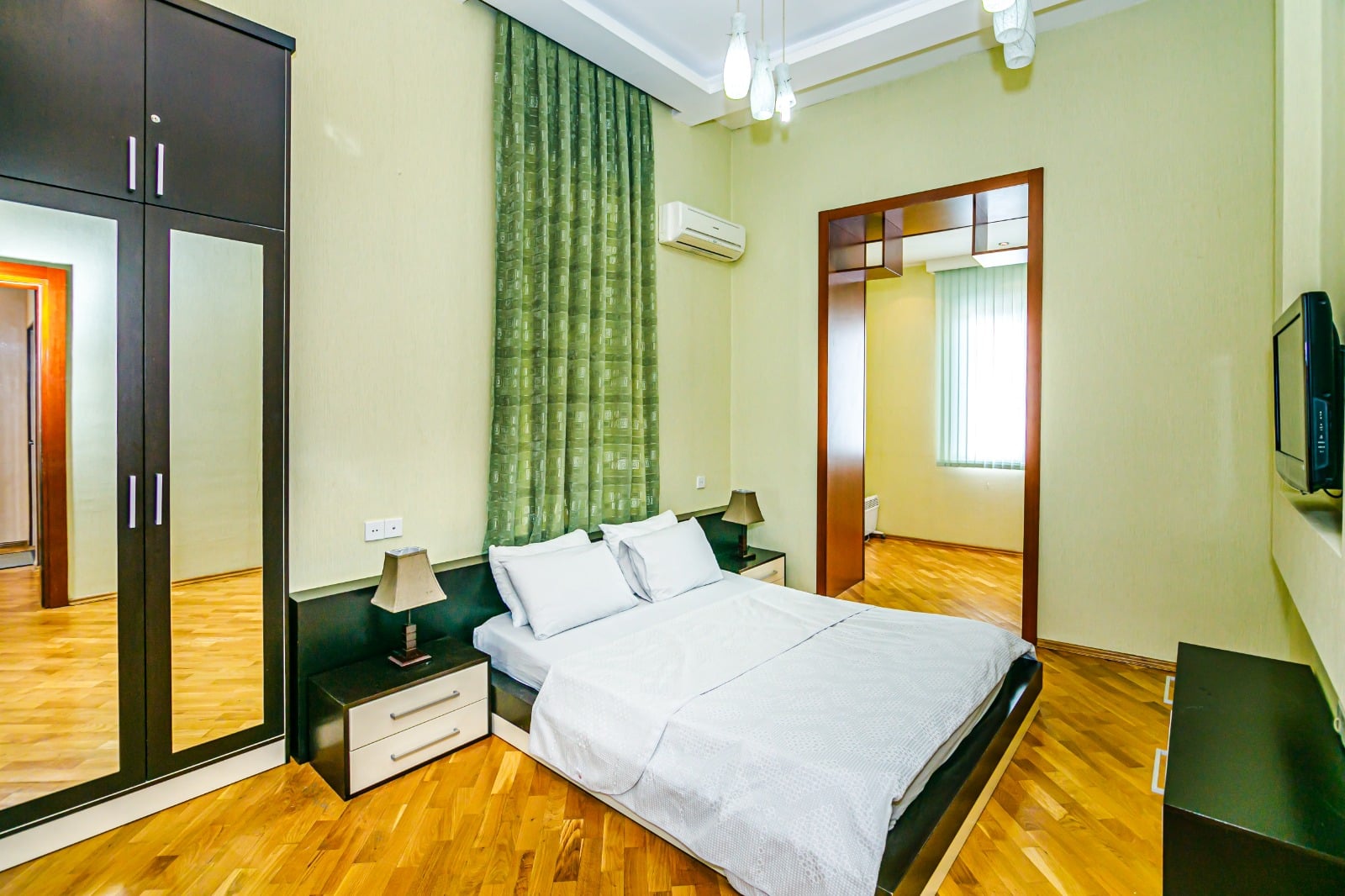 1 bedroom comfortable apt area Fountain Square & Old City