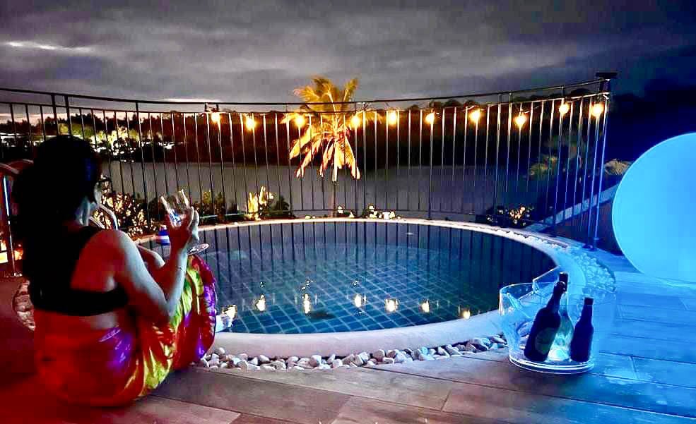 À LOUER– APPARTEMENT VILLA STAR DE 4 CHAMBRES AVEC PISCINE PRIVÉE – PORT CHAMBLY – BAIE DU TOMBEAU