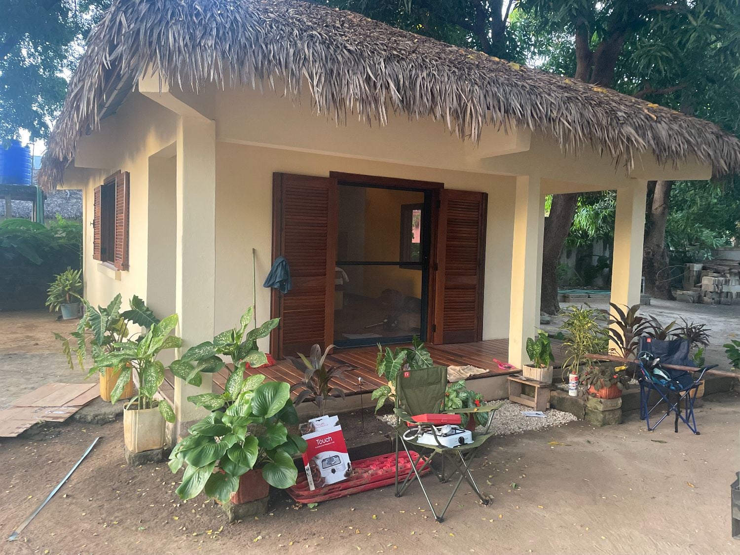 VEND TERRAIN AVEC BUNGALOW 