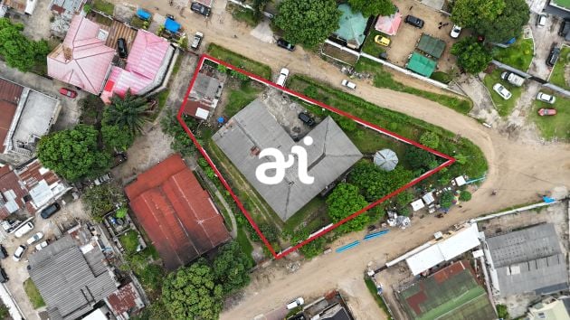 PROPERTY FOR SALE: 1674m² PLOT WITH A LARGE 4-BEDROOM BUILDING IN ...