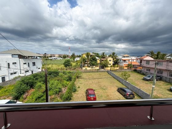 À LOUER – APPARTEMENT DE 2 CHAMBRES – TROU AUX BICHES
