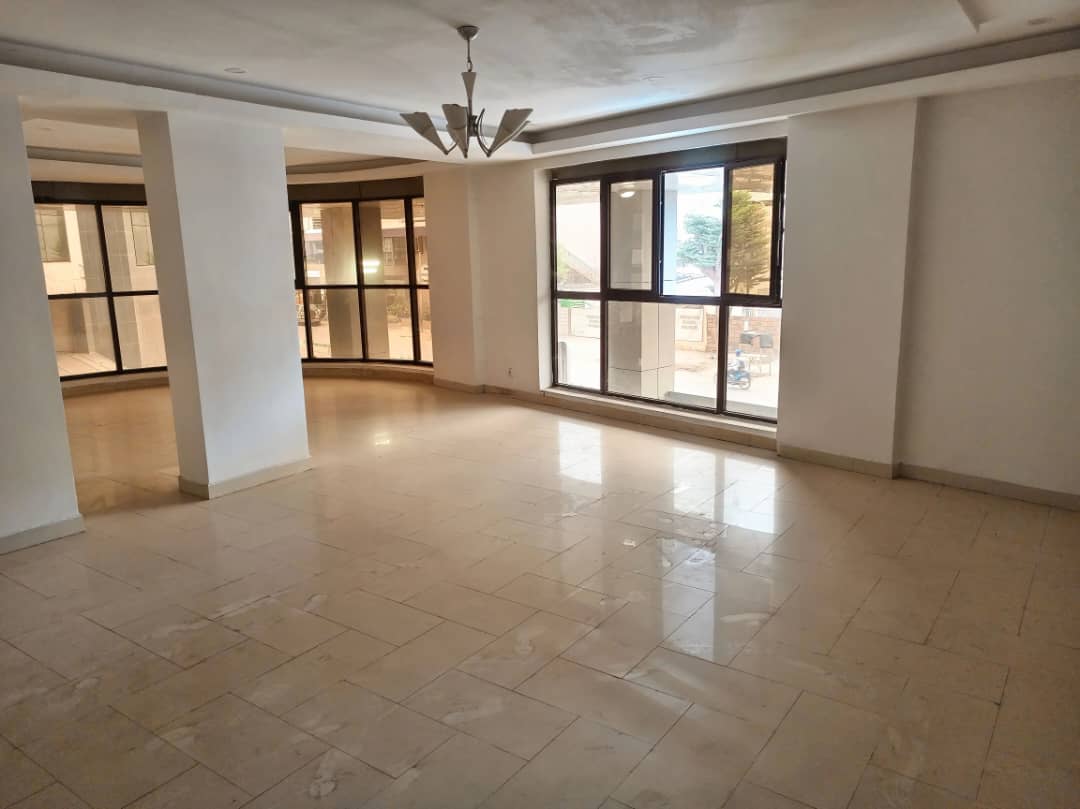 Bureau à louer à l'aci 2000