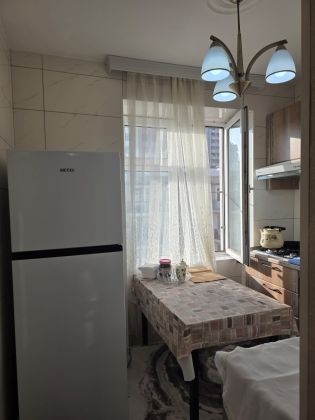 1 BDR apt near Chiness ambassy