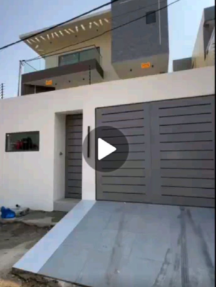 For sale, 5-room villa, Fidjrossè beach - Cotonou 