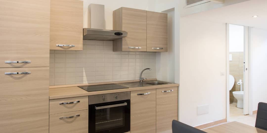 Studio meublé à louer, Neuchâtel