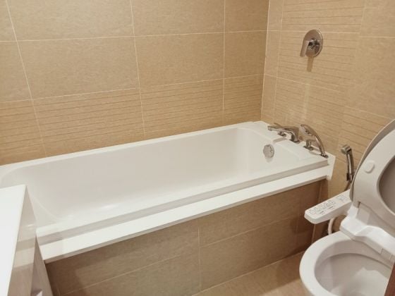 Nice, modern 2 – bedroom apartment with balcony in Ba Dinh district ...