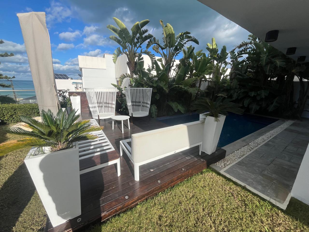 Semi-detached villa with sea view in La Marsa Cube