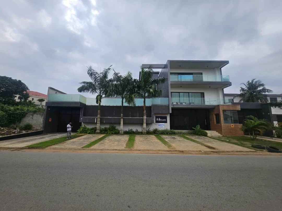 RIVIERA GOLF 4 BEVERLY HILLS location F3 et F4 haut standing