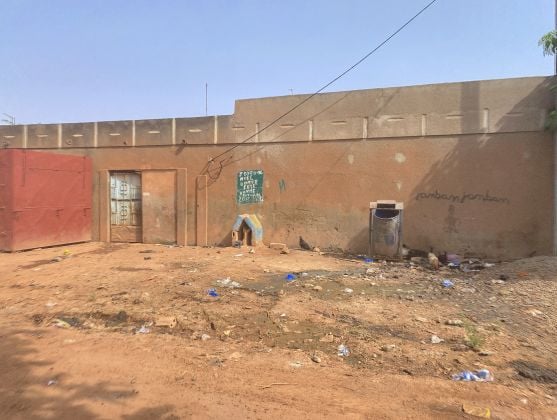 UN CELIBATORIUM BÂTI SUR UNE PARCELLE DE 336 M² EN VENTE A ...