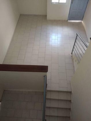 Villa à louer à  la cité Rosiers 1 bassam 