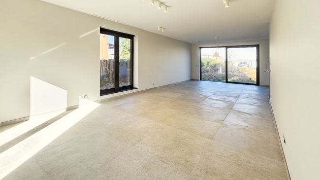 Brand new high-end family home near Brussels Airport - 5 bedrooms, office, ...