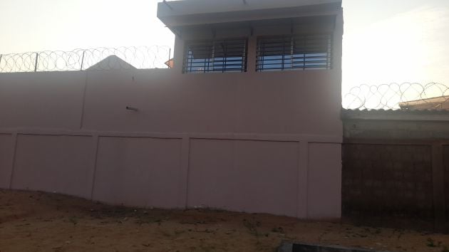 À  louer duplex 3 pieces Bassam cité Rosiers 