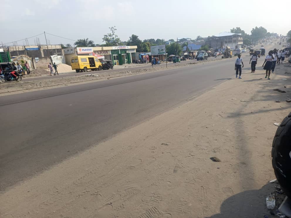 Plot of land for sale on Boulevard Lumumba – N'sele