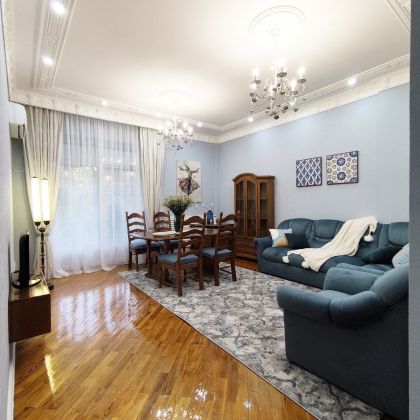 Charming 1 bedroom flat of 53 m2 with open balcony in the city center
