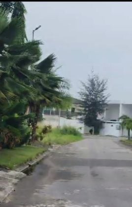 Vente d'un joli terrain de 1000m2 a cocody riviera golf beach 