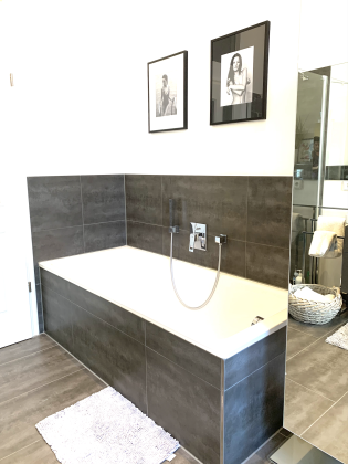 *NO COMMISSION* Stunning historic apartment with stucco details near KaDeWe