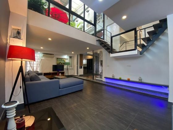 Special price renovated apartment 3 bedrooms and 3 bathrooms 