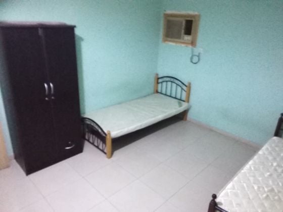 Room for Indian working couple/Working Ladies in Abu Shagara,Sharjha 