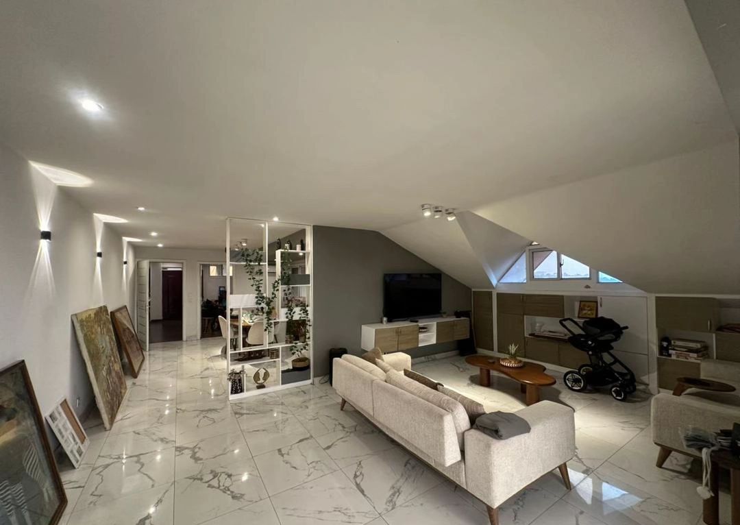 Penthouse - Joli-Parc District