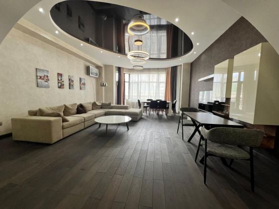 2 bədroom beautiful modern apt Sahil metro area 