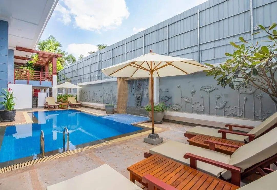 SIEM REAP A LOUER APPARTEMENT 2 CHAMBRES PISCINE