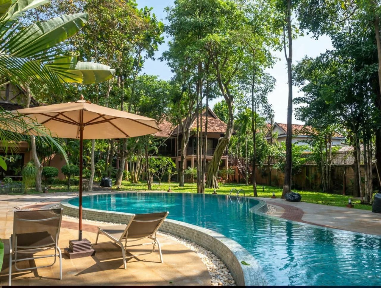 BELLE MAISON A LOUER SIEM REAP 2 CHAMBRES PISCINE