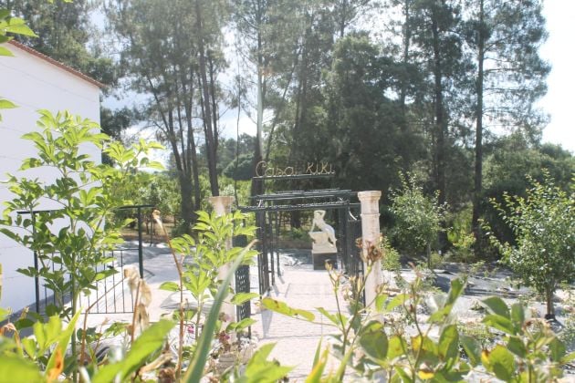 Quinta with its rose garden