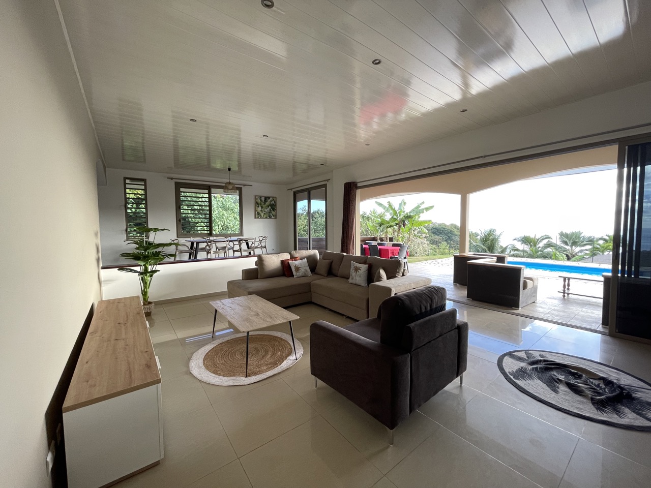 LOCATION MAISON sur Punaauia avec piscine