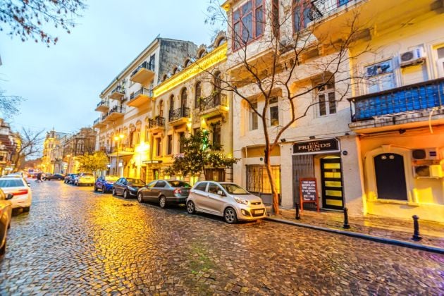 2-room flat for rent at the Fountains square, 1st center