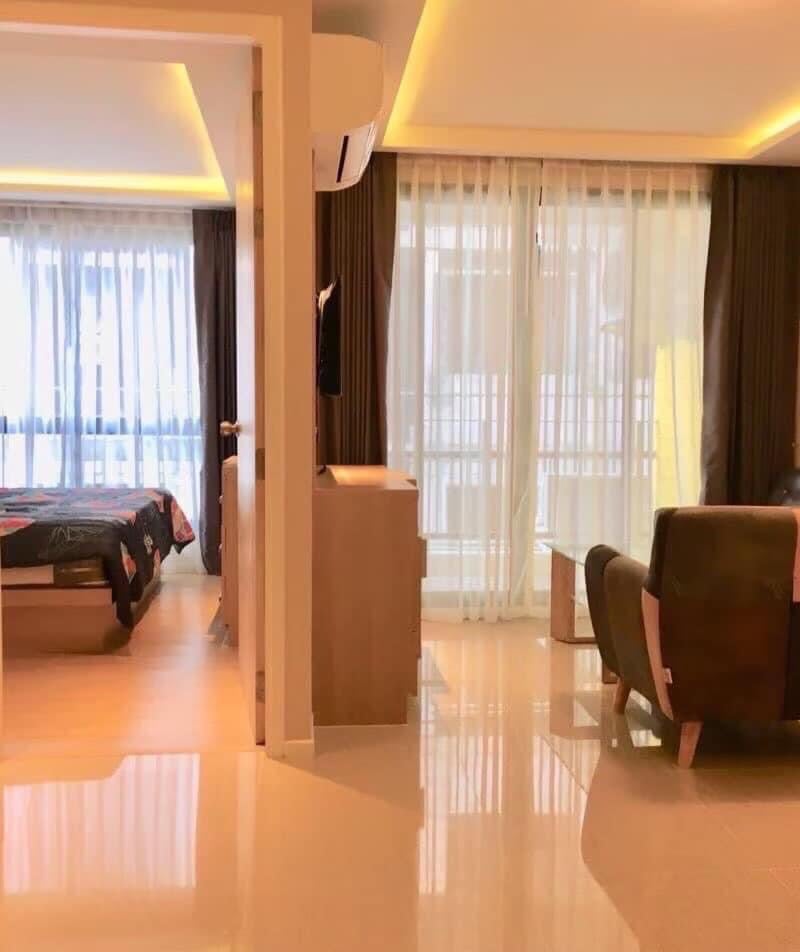 For rent Estanan Condo Pratumnak 12,000 baht 