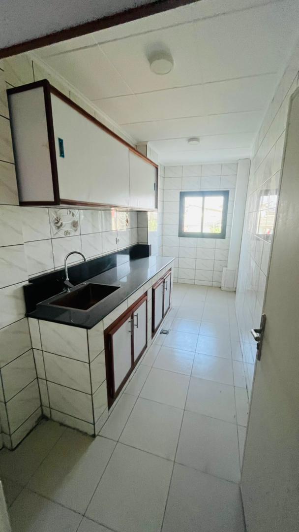 Appartement a louer a la cité des palmiers 