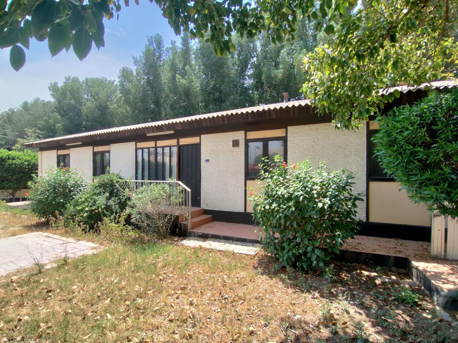 3 BHK Semi furnished Villa for rent in Al-Qurayyah Near Janabiya Hwy BD.450/-