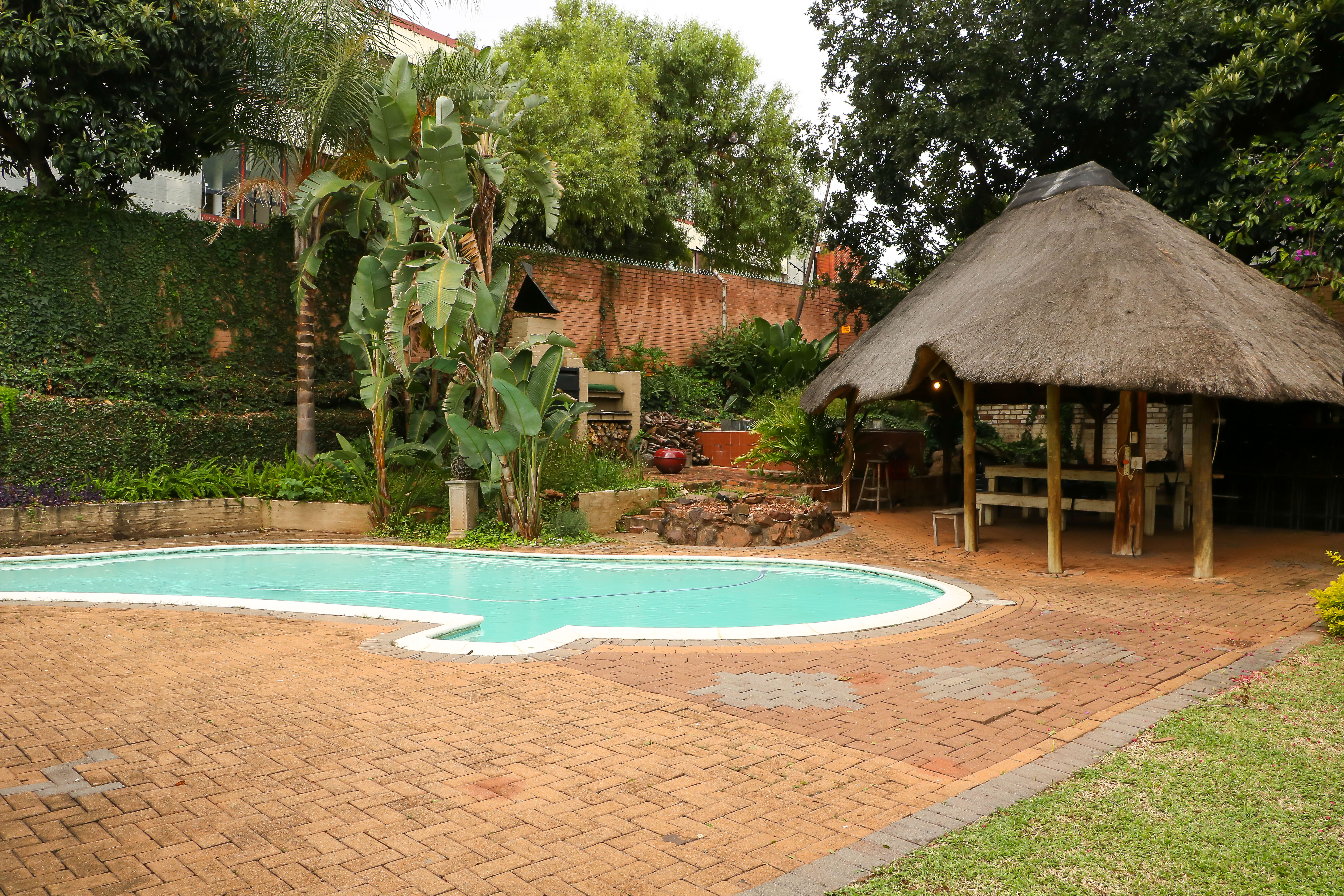 Big 8-Bedroom House for Rent in Eastwood, Arcadia