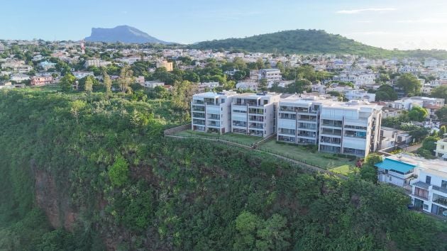 FOR RENT - SPACIOUS 3-BEDROOM APARTMENT (GROUND-FLOOR) – BELLE ...