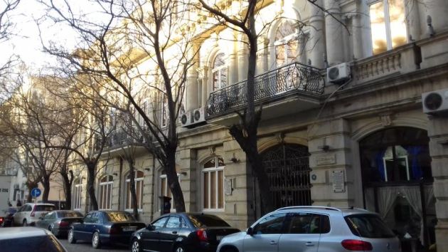 One bedroom flat  at the Fountains square, city center