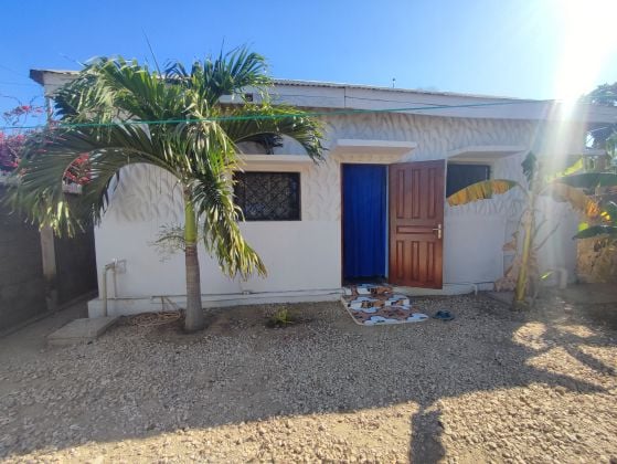 FOR RENT: Furnished F3 house in Tuléar – Ankilimarovahatse, ...