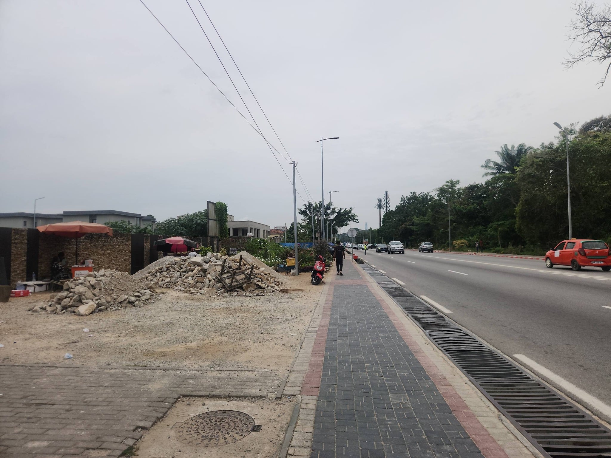 Cocody golf sur  grande voie cité laguna Beach, vente terrain 2930m2