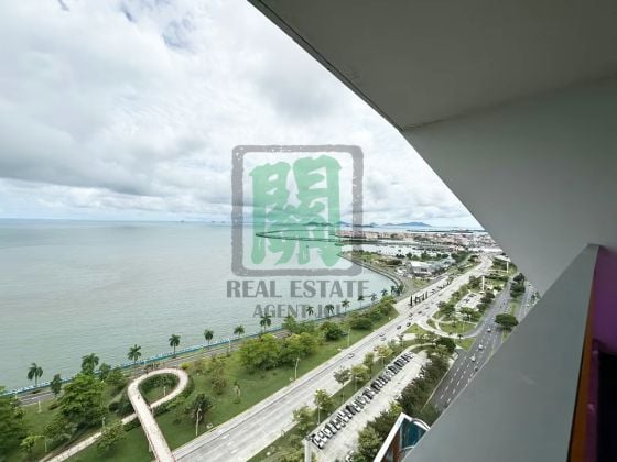 High-Floor Apartment for Sale – PH Element, Avenida Balboa