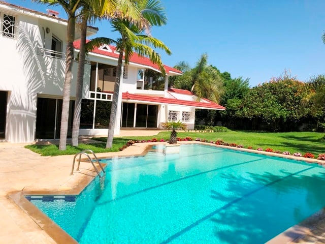 Location villa de luxe avec chauffage central à Souissi 