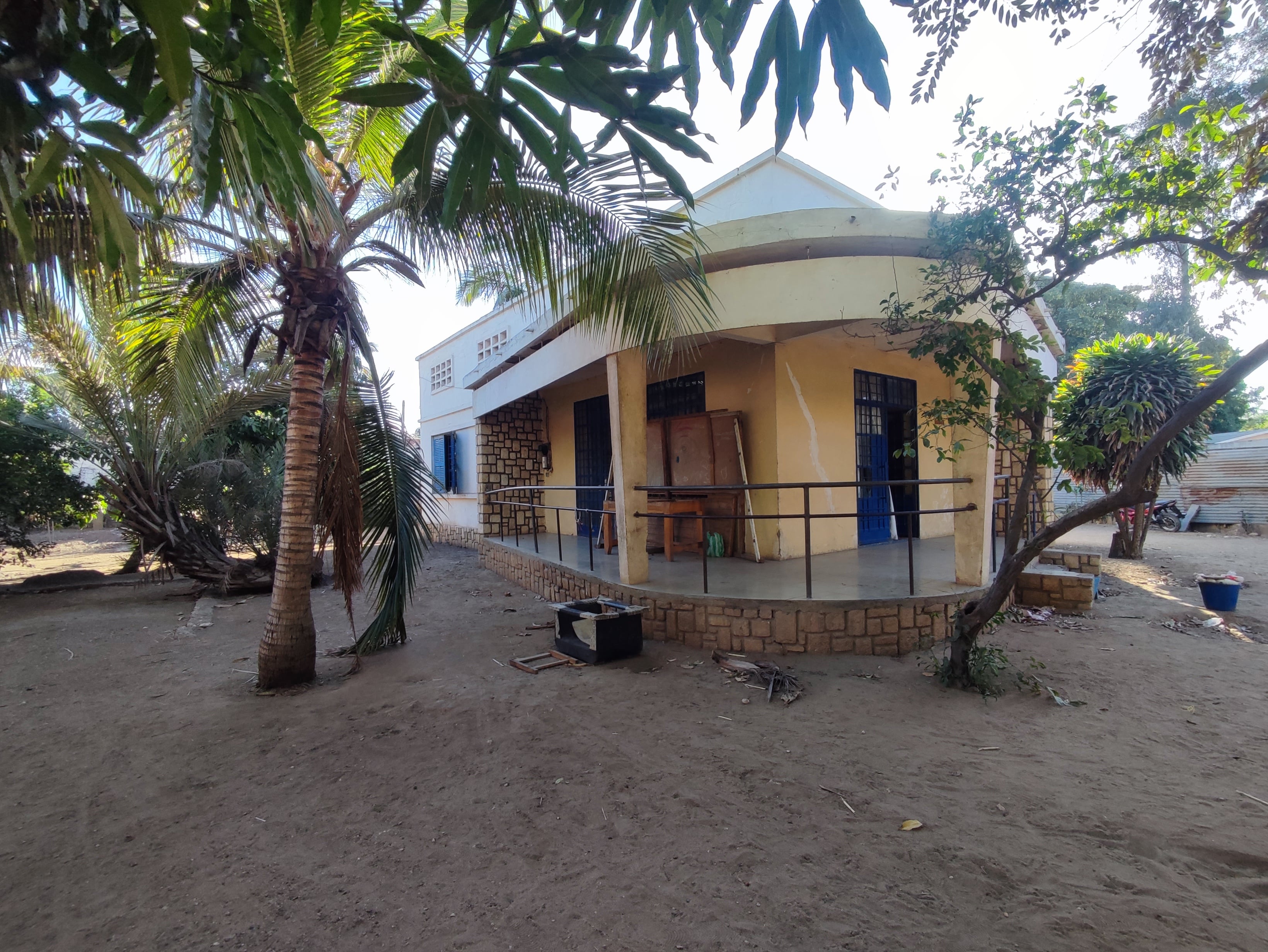 À VENDRE – Maison F4 de plain-pied avec jardin à Toliara Madagascar