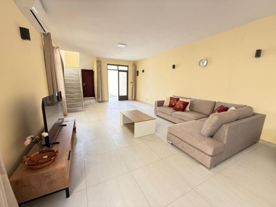  Duplex Moderne à Louer – Grand Baie | Résidence ...