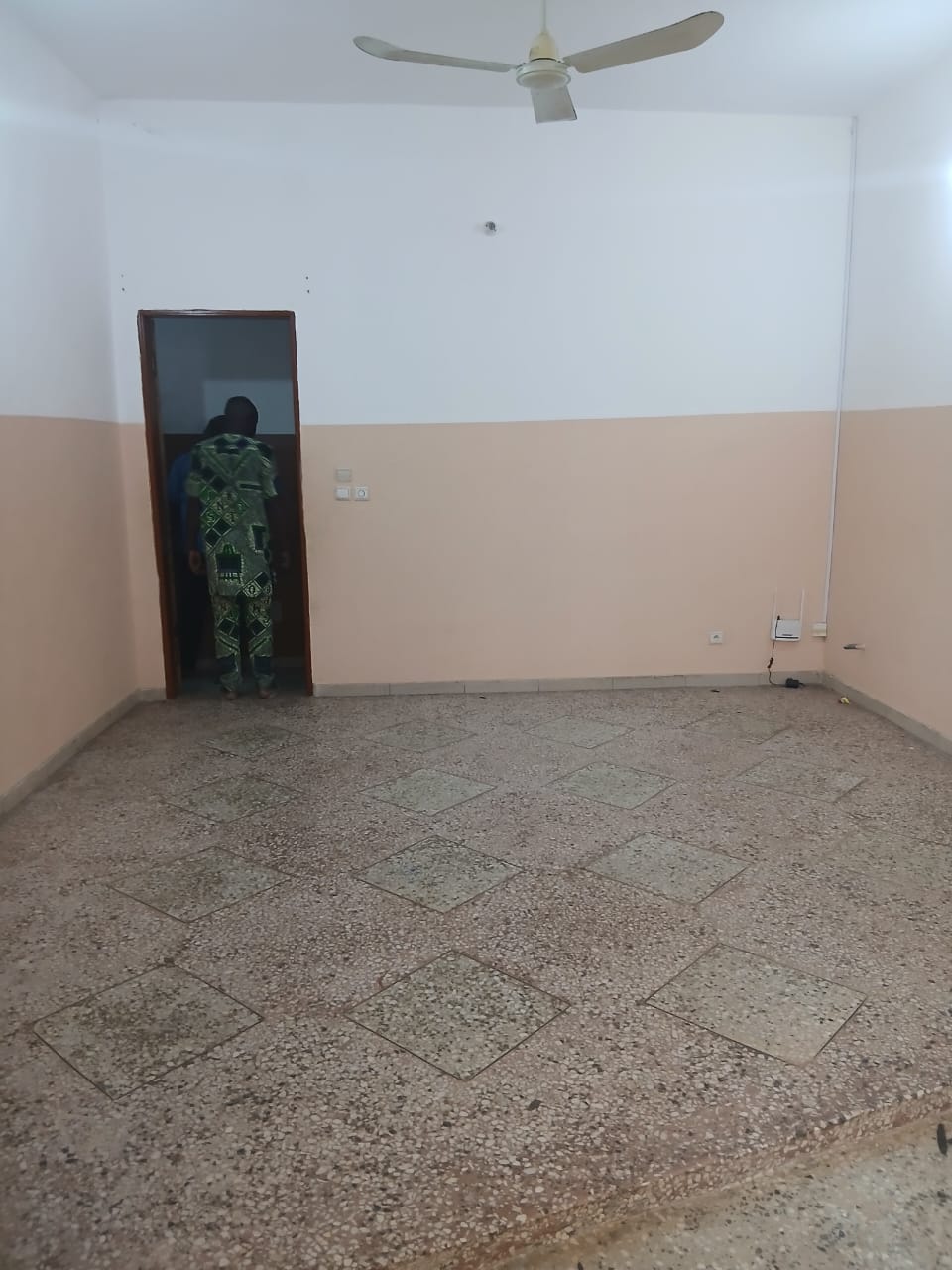 A VERY MODERN VILLA FOR SALE IN FIDJROSSÈ TOGBIN, NOT FAR FROM THE EWELL STATION