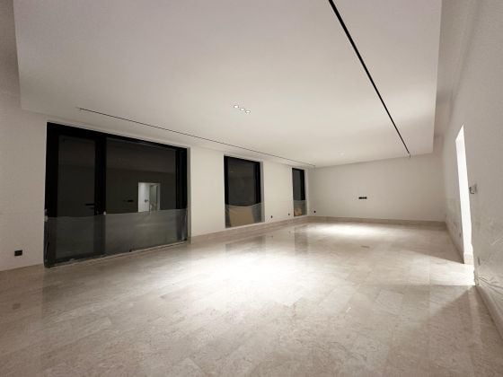 Brand New Four bedroom Floor for rent in Shuhada