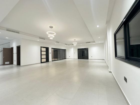 Brand New 5-Bedroom Villa for Rent in Abu Fatera