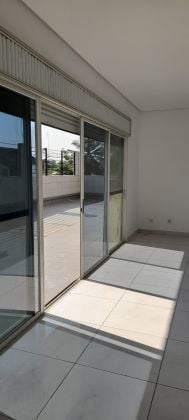 APPARTEMENT 4 PIÈCES AU VALLON 