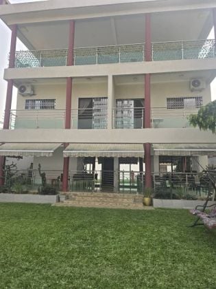 VENDITA ANGRÉ CHU TRIPLEX 12 vani 