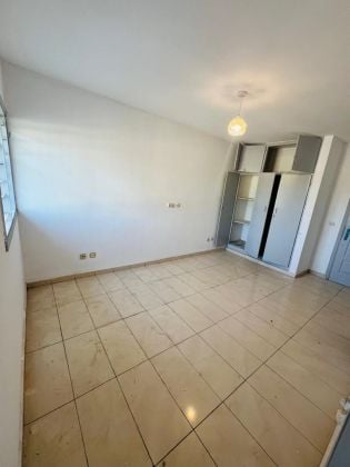 STUDIOS A LOUER AUX 2 PLATEAUX